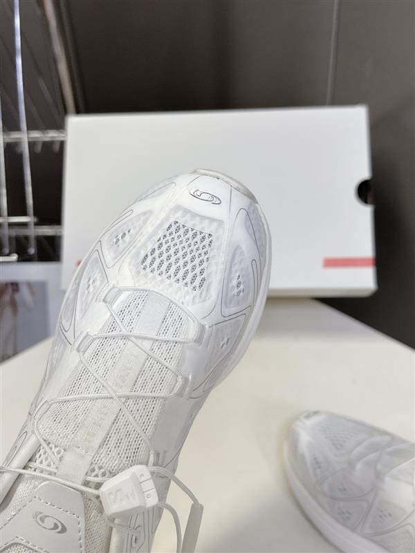 20251128161315457 310